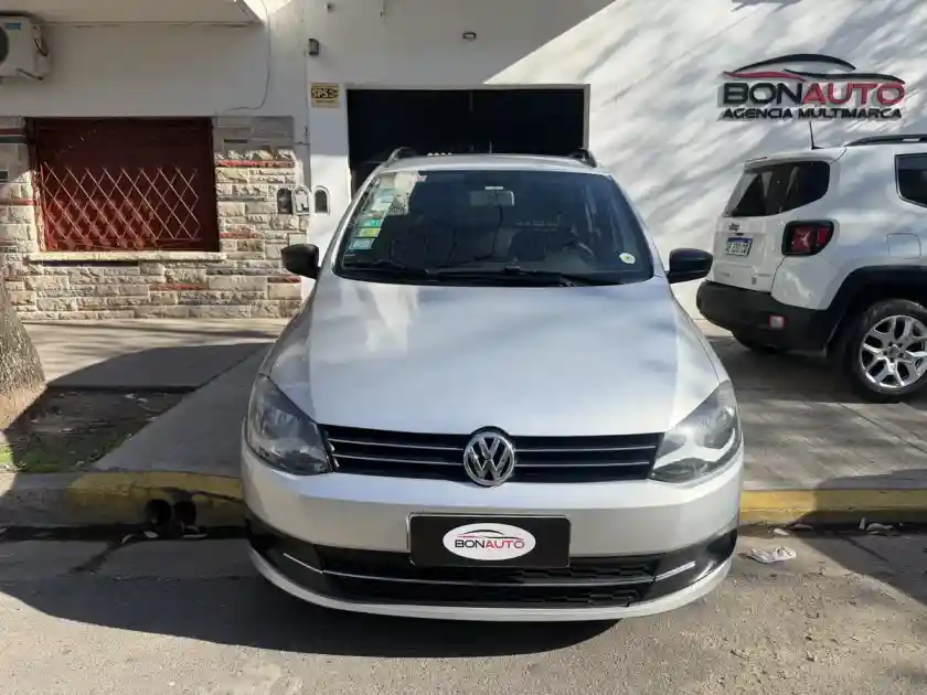 Volkswagen Suran 1.6 Comfortline 101Cv 2014 - foto 2