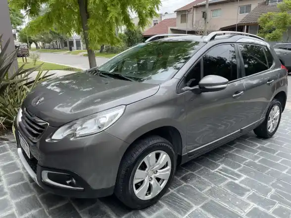 Peugeot 2008 1.6 Allure 2016 - foto 2