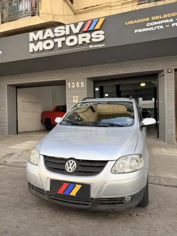 Volkswagen Suran 2009 - foto 1