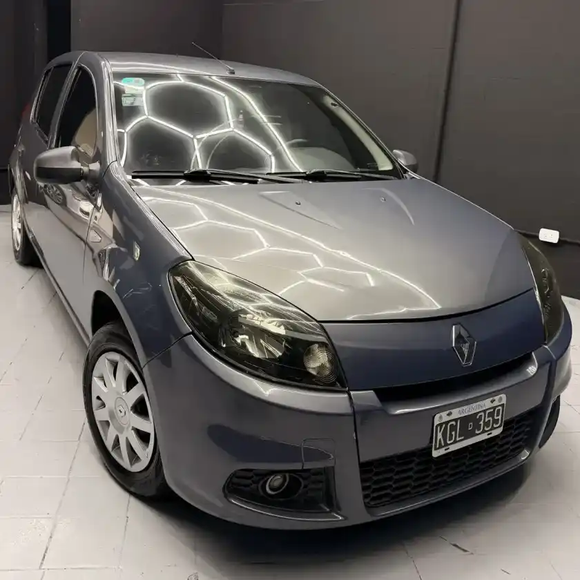 Renault Sandero 1.6 Pack Plus 90Cv 2012 - foto 2