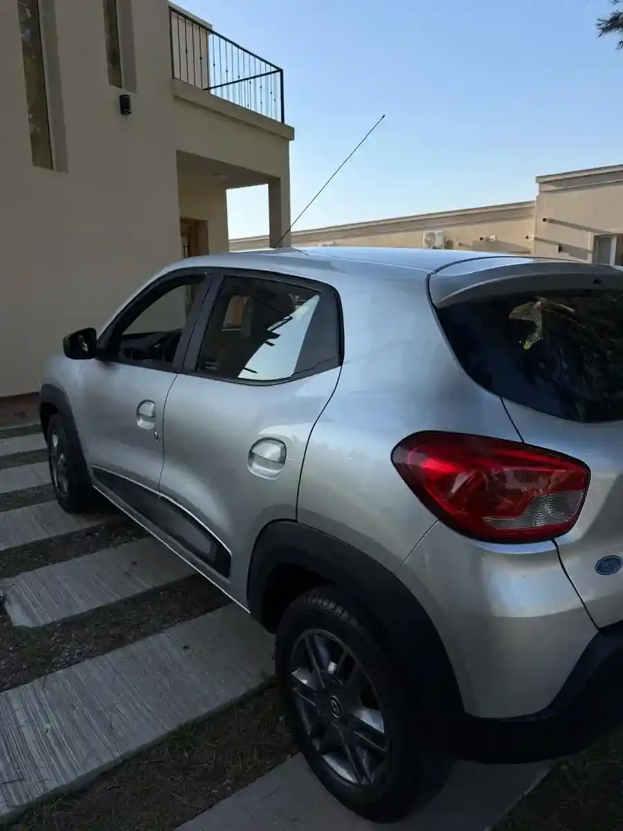 Renault Kwid 1.0 Sce 66Cv Iconic 2019 - foto 5