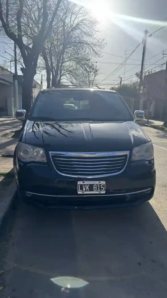 Chrysler Town &Amp; Country 3.6 Limited Atx 2012 - foto 2