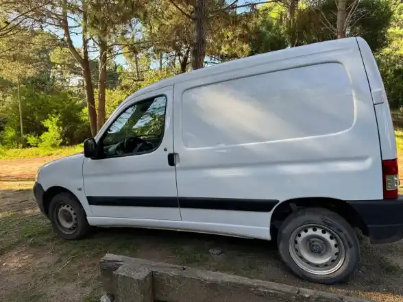 Peugeot Partner 1.6 Hdi Furgon Confort 92 2018 - foto 5
