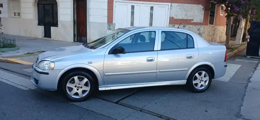 Chevrolet Astra 2.0 Gl 2006 - foto 3