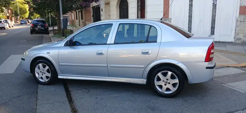 Chevrolet Astra 2.0 Gl 2006 - foto 4