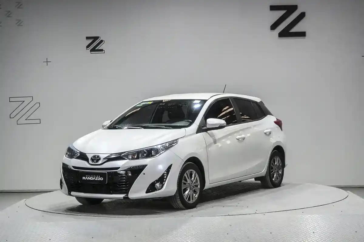 Toyota Yaris 1.5 107Cv Xls Cvt 2020 - foto 1