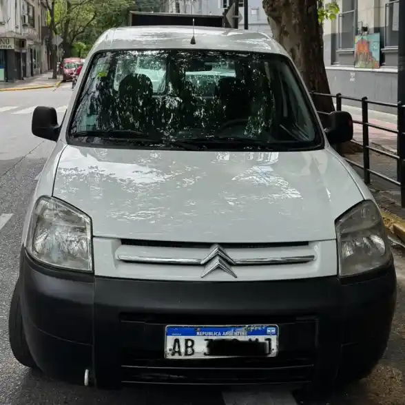 Citroën Berlingo Furgon 1.6 Bussines Hdi 92Cv Am54 2017 - foto 1
