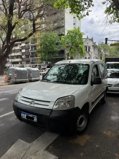 Citroën Berlingo Furgon 1.6 Bussines Hdi 92Cv Am54 2017 - foto 3