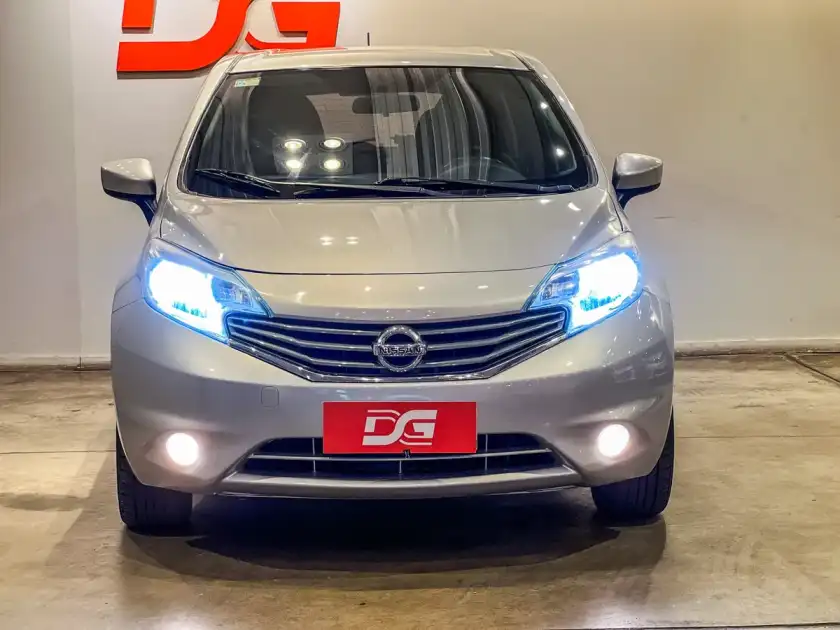 Nissan Note 1.6 Exclusive 110Cv Cvt 2016 - foto 2