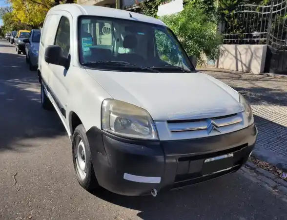 Citroën Berlingo Furgon 1.6 Bussines Hdi 92Cv Am54 2015 - foto 1