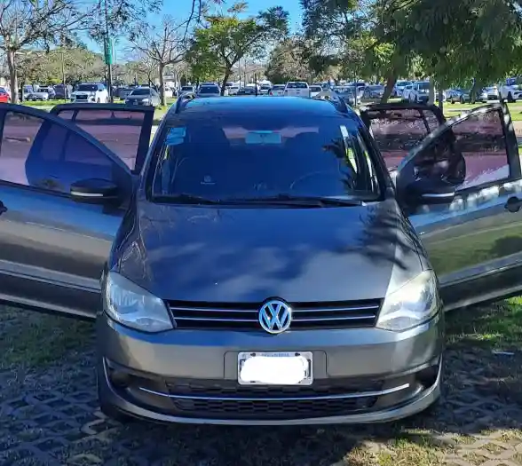 Volkswagen Suran 1.6 Comfortline 101Cv Ab 2013 - foto 4