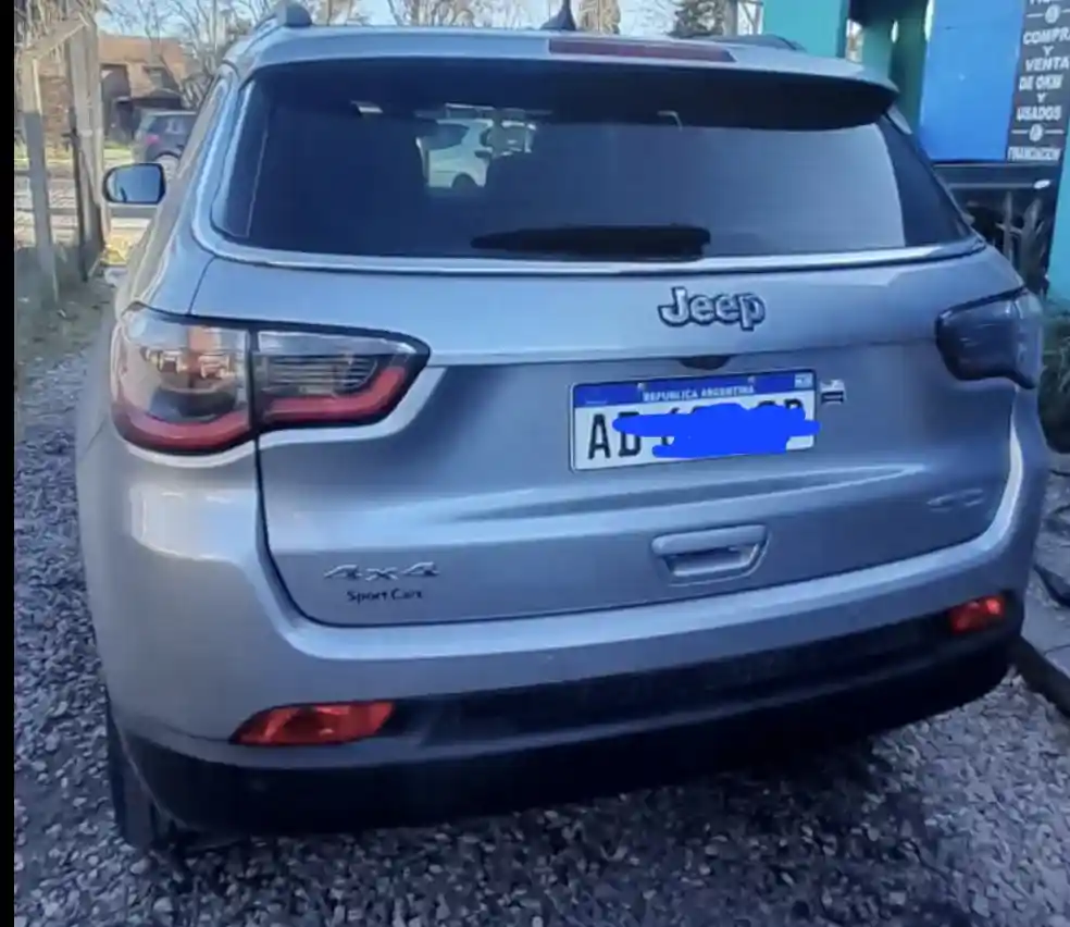 Jeep Compass 2.4 Longitude Plus 4X4 2019 - foto 3