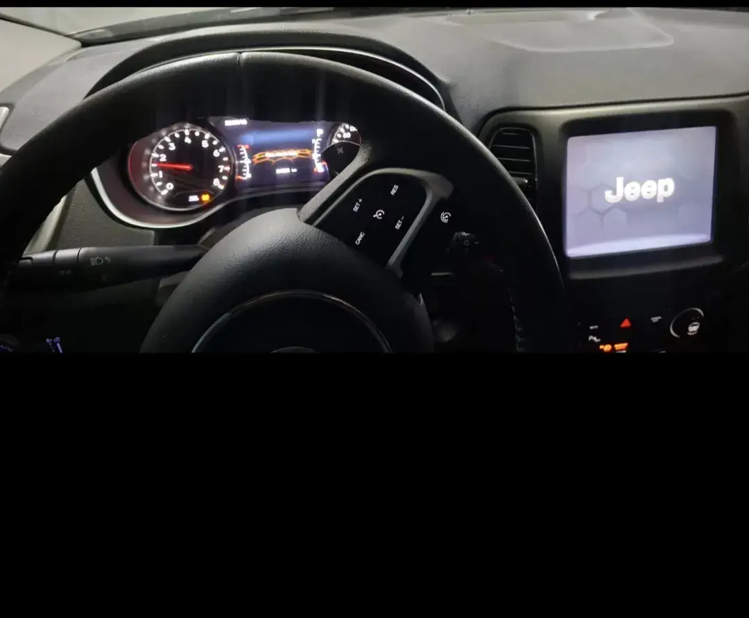 Jeep Compass 2.4 Longitude Plus 4X4 2019 - foto 5