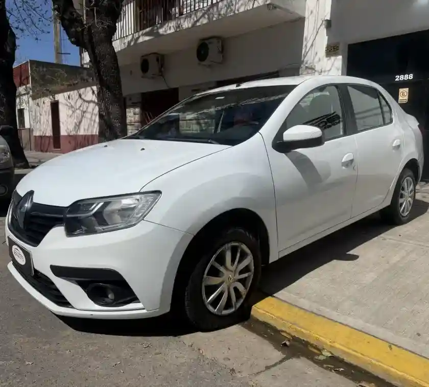 Renault Logan 2022 - foto 1