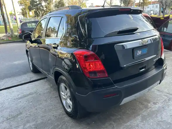 Chevrolet Tracker 1.8 Ltz Fwd Mt 140Cv 2014 - foto 3