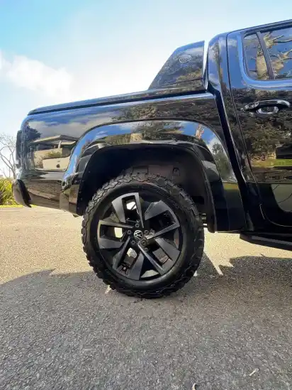 Volkswagen Amarok 3.0 V6 Extreme Black Style 2025 - foto 3