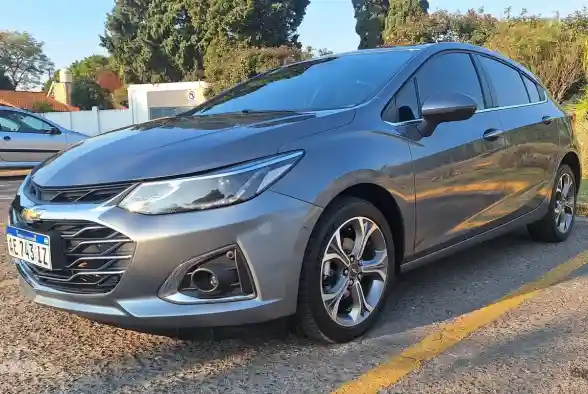 Chevrolet Cruze 5 2021 - foto 1