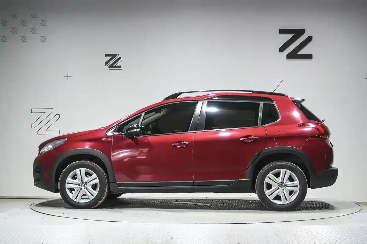 Peugeot 2008 1.6 Allure 2020 - foto 5