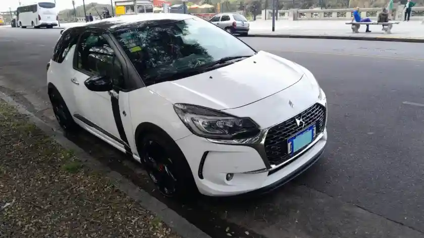 D.s. Ds3 1.6 Thp 208 S&Amp;S Performance 2018 - foto 3
