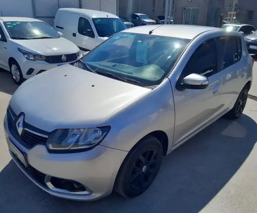 Renault Sandero 1.6 Privilege 105Cv 2016 - foto 1