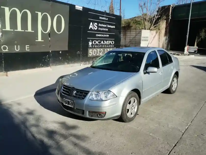 Volkswagen Bora 2.0 Trendline 2007 - foto 2