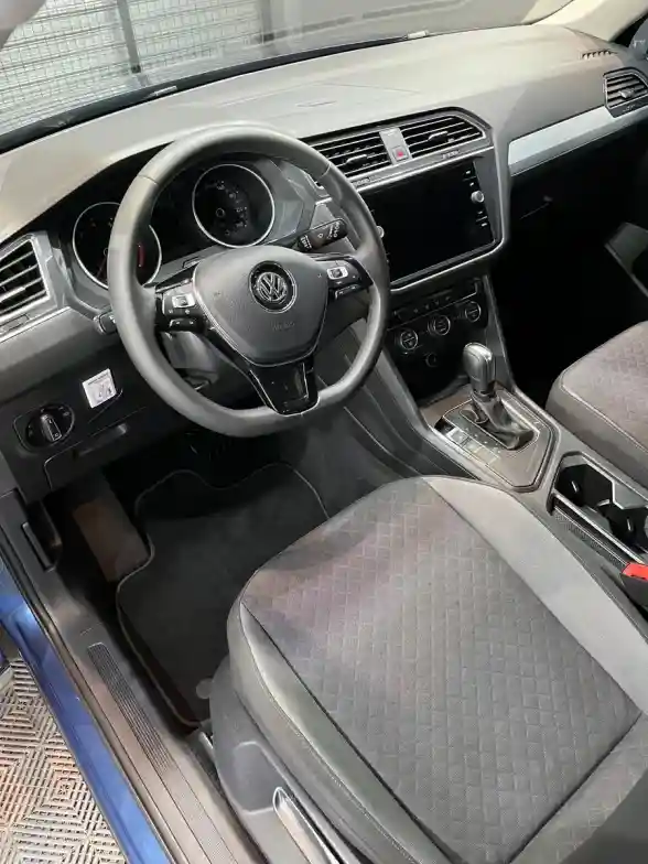 Volkswagen Tiguan Allspace 1.4 Tsi Trendline 150Cv Dsg 2020 - foto 4
