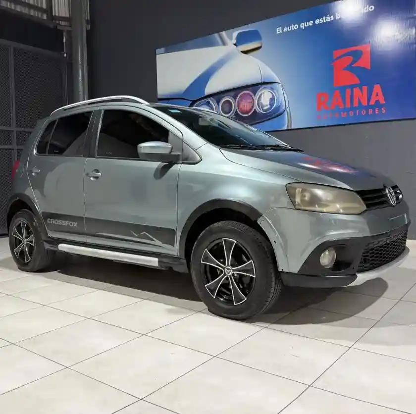 Volkswagen CrossFox 2010 - foto 1