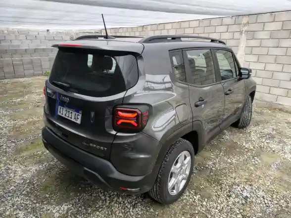 Jeep Renegade 1.3T Sport At6 Fwd 2026 - foto 4