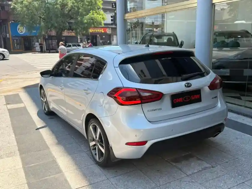 Kia Cerato 2.0 Sx 5P At6 L/18 2019 - foto 5