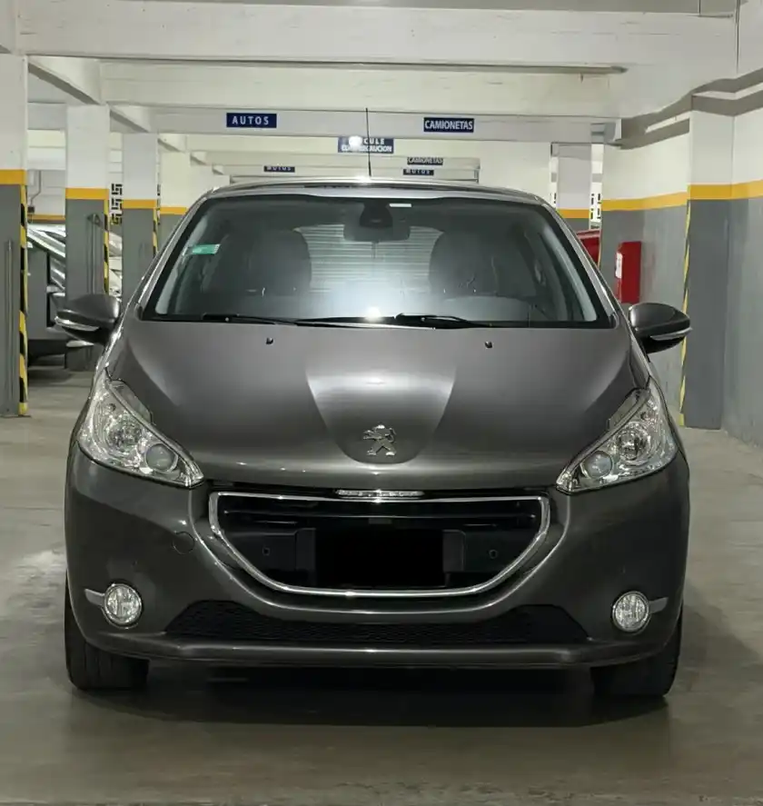 Peugeot 208 1.6 Feline Pack Cuir 2014 - foto 2
