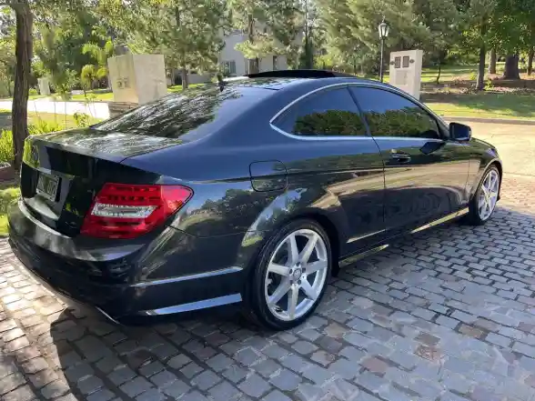 Mercedes-Benz Clase C 1.8 C250 Coupe Sport B.efficiency At 2013 - foto 4