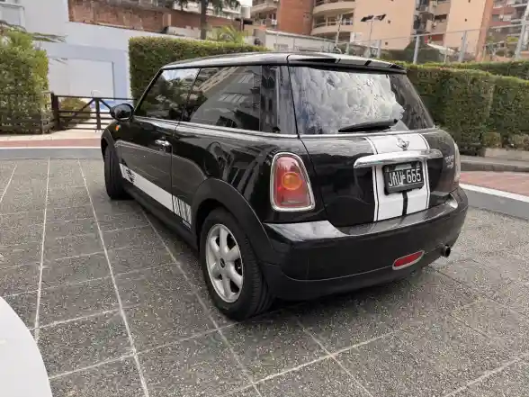 Mini Cooper 1.6 Salt 2010 - foto 3