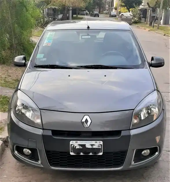 Renault Sandero 1.6 Privilege Nav 105Cv 2015 - foto 2
