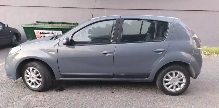 Renault Sandero 1.6 Privilege Nav 105Cv 2015 - foto 5