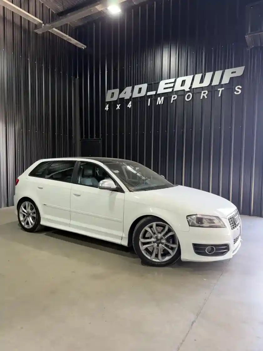 Audi S3 Sportback 2.0 T Fsi Mt Quattro 255Cv 2010 - foto 2