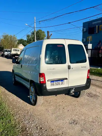 Citroën Berlingo Furgon 1.6 Vti 115 Business 2024 - foto 4