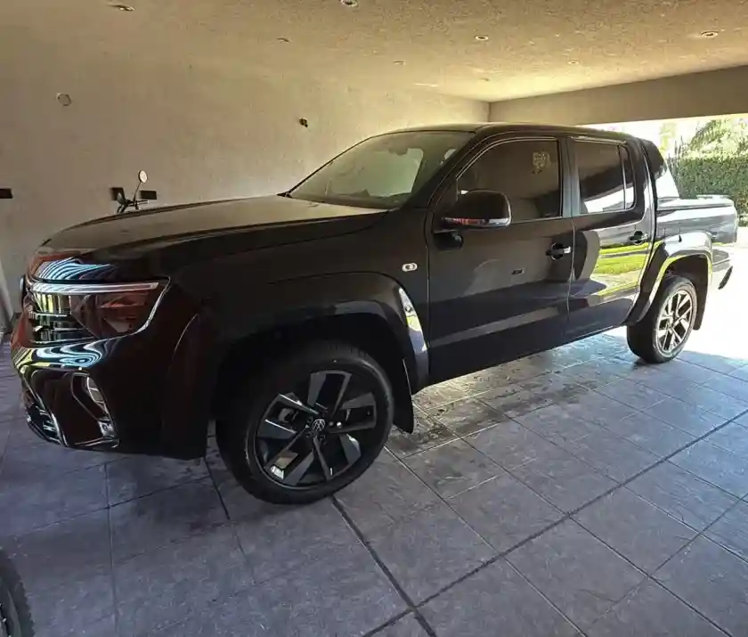 Volkswagen Amarok 3.0 V6 Cd Black Style 258Cv 4X4 2026 - foto 1