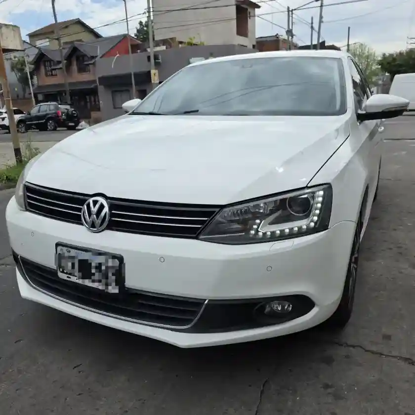 Volkswagen Vento 2.0 Sportline Tsi 200Cv Bi-Xenon 2014 - foto 1