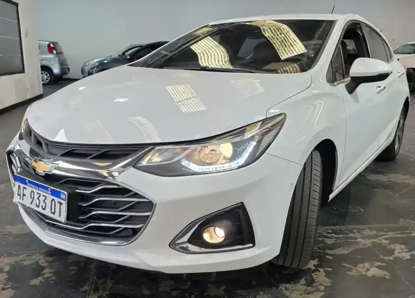 Chevrolet Cruze 5 2023 - foto 1