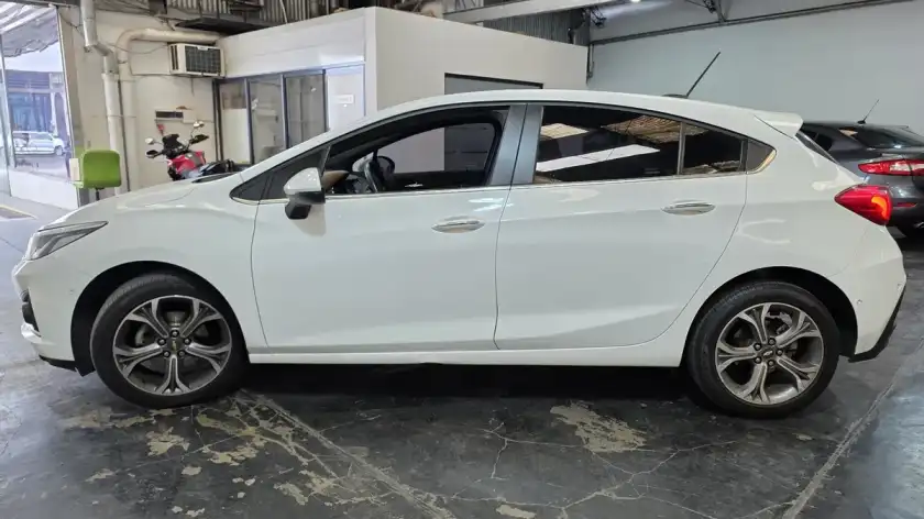 Chevrolet Cruze 5 1.4 Premier At 5P 2023 - foto 5