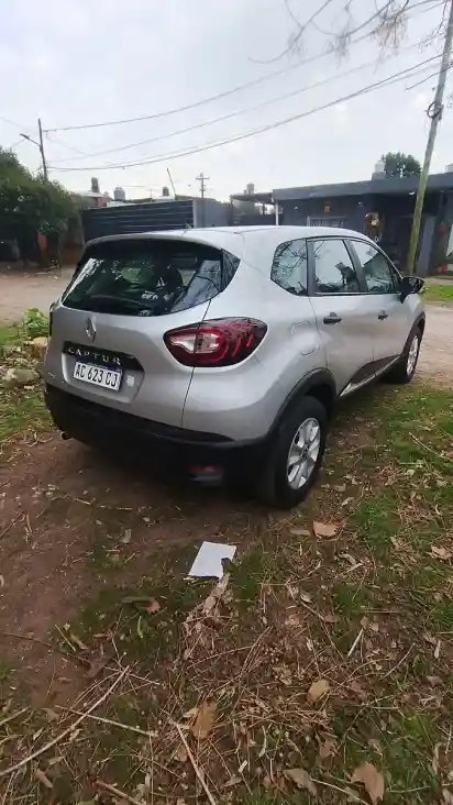 Renault Captur 1.6 Life 2018 - foto 4