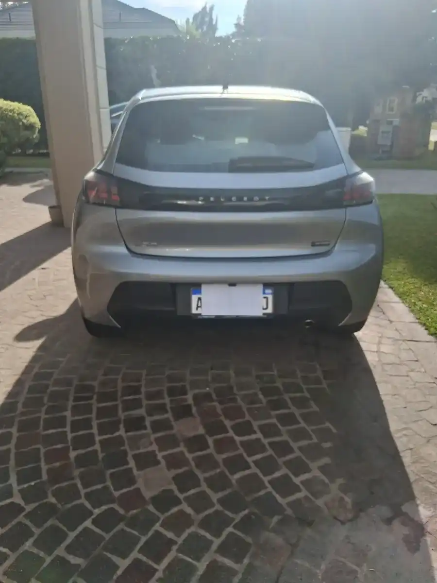 Peugeot 208 1.6L Feline Tiptronic 2023 - foto 3