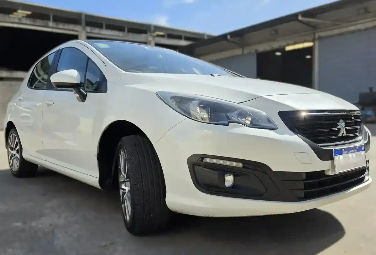 Peugeot 308 1.6 Feline Thp 165Cv Tiptronic 2021 - foto 1