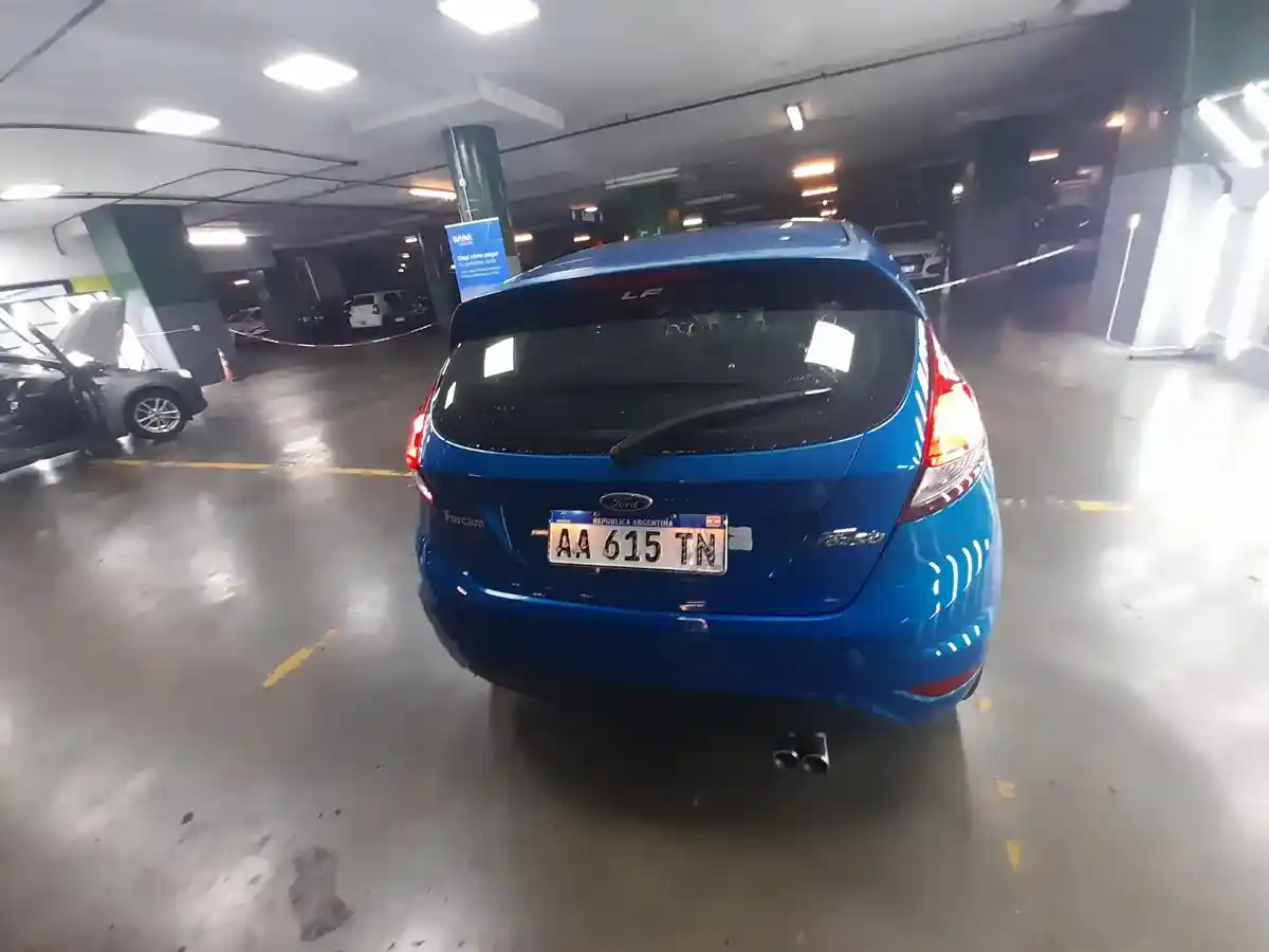 Ford Fiesta Kinetic Design 1.6 Se 2016 - foto 4