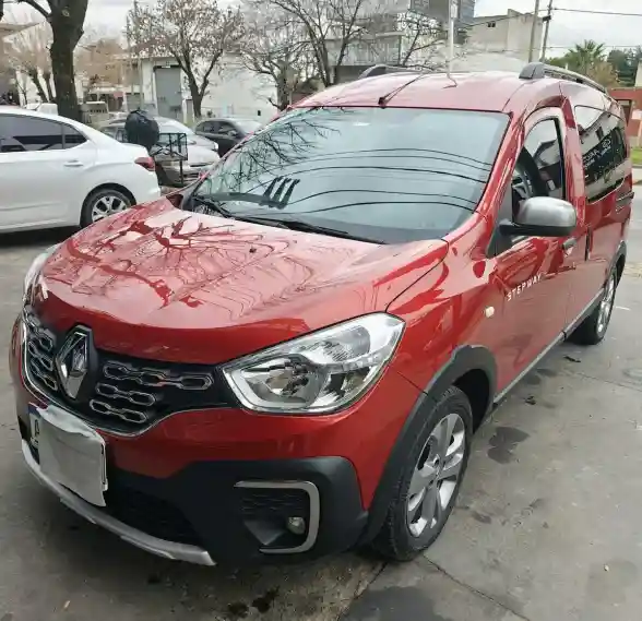 Renault Kangoo Ii 1.6 Sce Stepway 2024 - foto 1