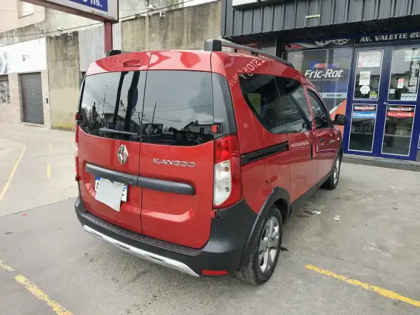 Renault Kangoo Ii 1.6 Sce Stepway 2024 - foto 3