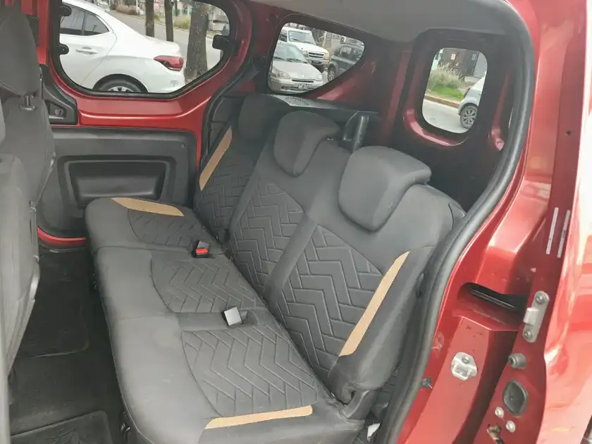Renault Kangoo Ii 1.6 Sce Stepway 2024 - foto 4