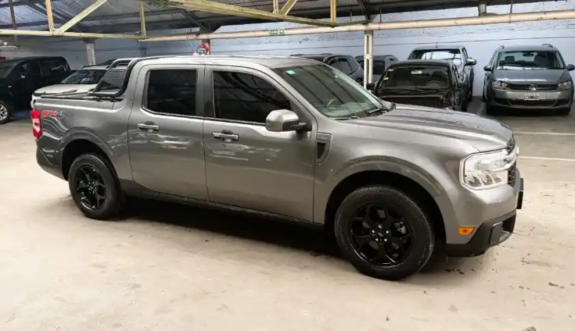 Ford Maverick Lariat 4Wd 2.0T Lariat At8  Fx4 2022 - foto 3