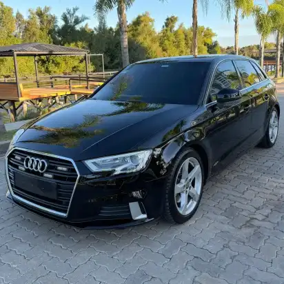 Audi A3 Sportback 2.0 Tfsi Stronic 190Cv 2017 - foto 1