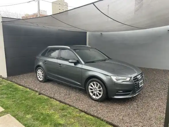 Audi A3 Sportback 1.4 Tfsi Stronic 122Cv 2013 - foto 1
